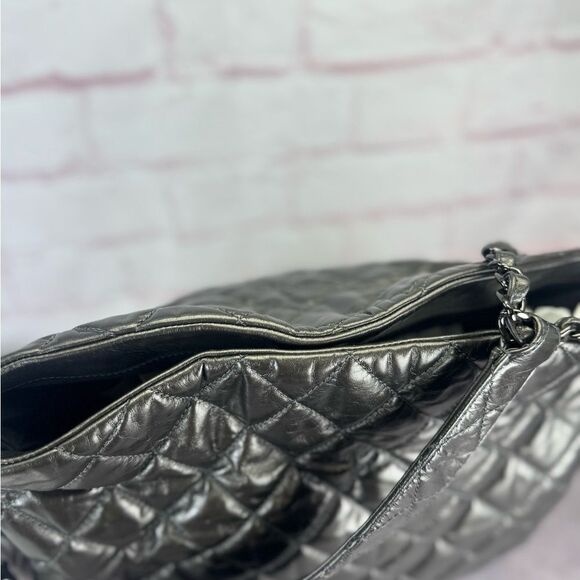 Chanel Gunmetal Leather Chain Me Quilted Bag - Picture 12 of 16